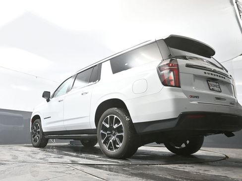 Used 2021 Chevrolet Suburban RST w/ Luxury Package image 57