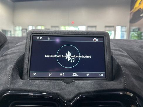 Used 2019 Aston Martin V8 Vantage Coupe RWD image 49
