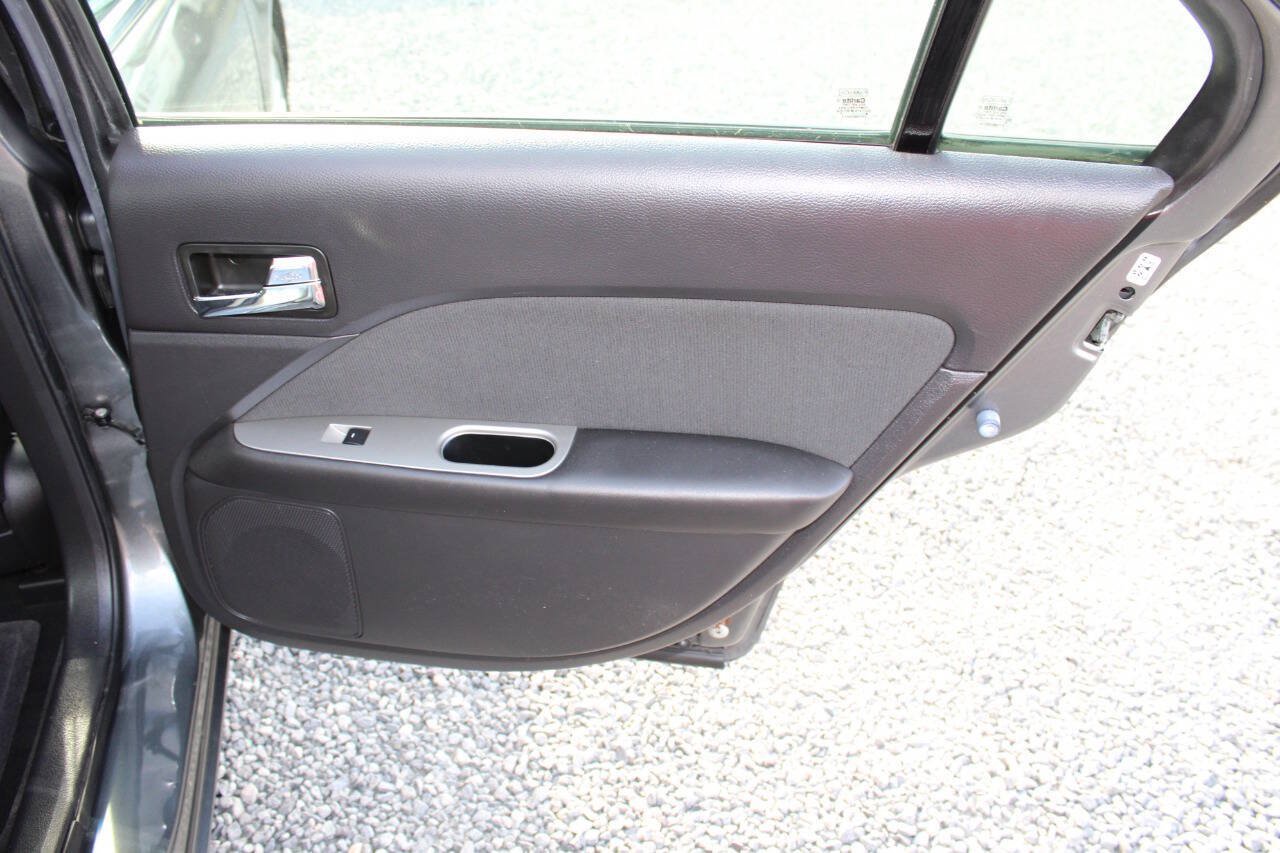 Used 2010 Ford Fusion Hybrid FWD image 22