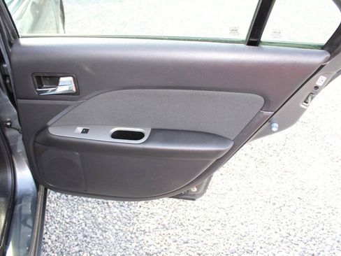 Used 2010 Ford Fusion Hybrid FWD image 22