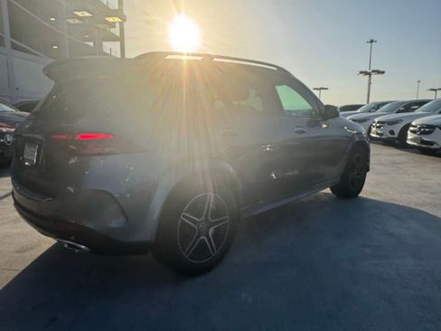 Certified 2026 Mercedes-Benz GLE 450 4MATIC image 3