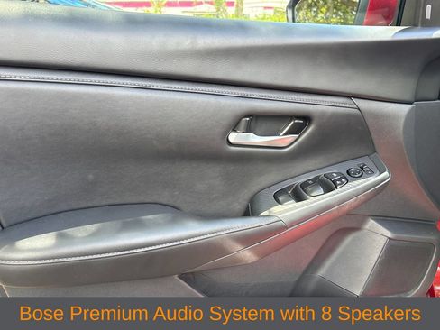 Used 2025 Nissan Sentra SV FWD image 3