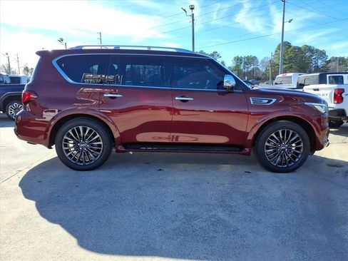 Used 2022 INFINITI QX80 Sensory w/ Cargo Package image 8