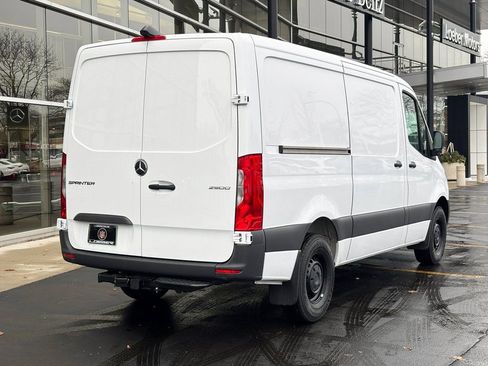 Used 2026 Mercedes-Benz Sprinter 2500 image 3