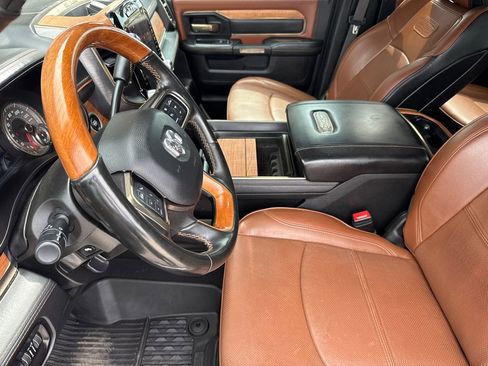 Used 2022 RAM 3500 Limited image 21