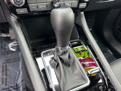 New 2026 Jeep Compass Latitude image 18