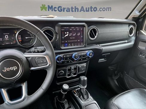 Used 2023 Jeep Wrangler Unlimited Sahara w/ Dual Top Group AWD/4WD image 11