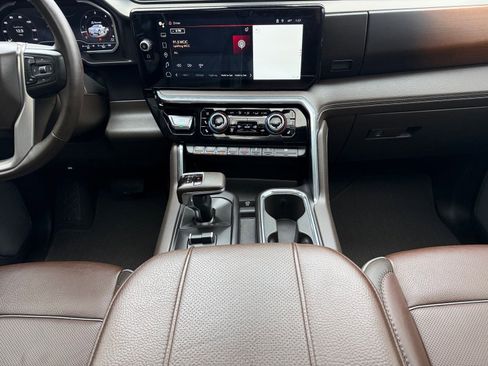 Used 2024 GMC Sierra 1500 Denali image 19