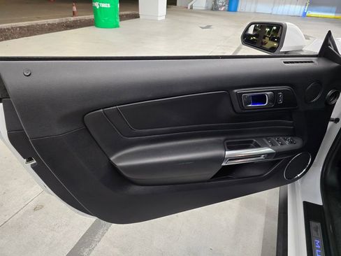 Used 2018 Ford Mustang Premium w/ Equipment Group 201A image 20