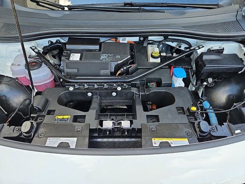 Certified 2023 Volkswagen ID.4 Pro RWD image 26