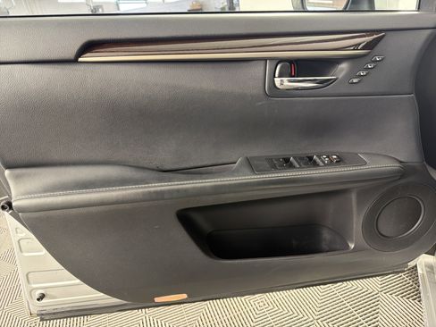 Used 2014 Lexus ES 350 w/ Luxury Package image 8