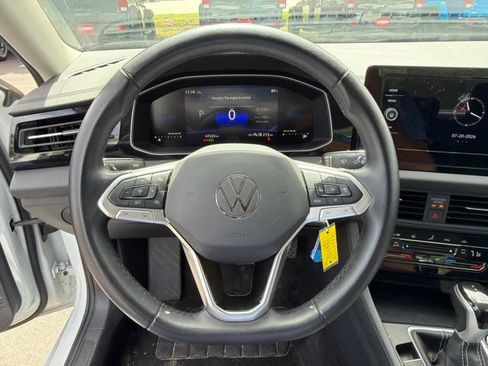 Used 2025 Volkswagen Jetta S FWD image 19