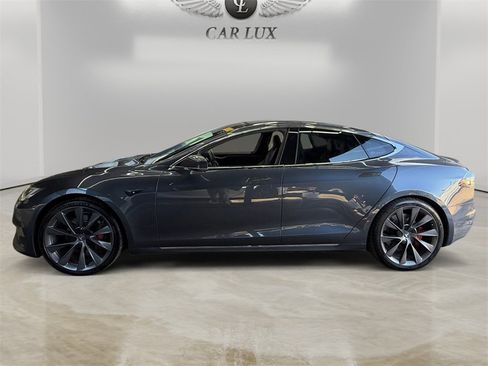Used 2020 Tesla Model S Performance image 2