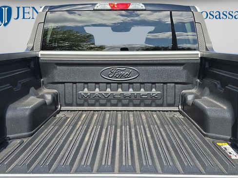 Used 2025 Ford Maverick XLT w/ XLT Luxury Package image 15