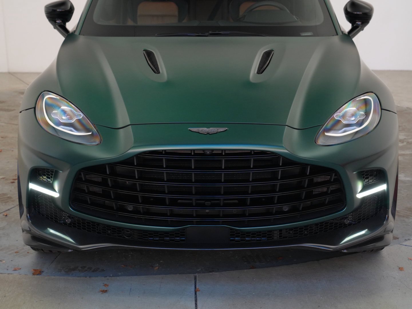 Used 2025 Aston Martin DBX 707 AWD/4WD image 55