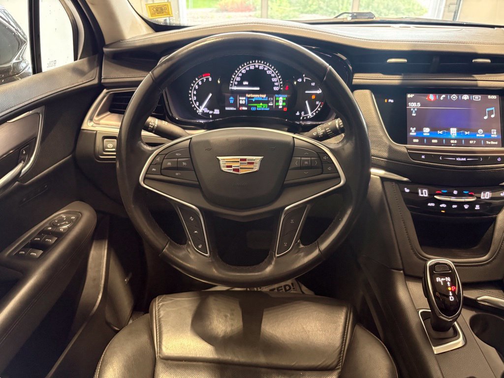 Used 2018 Cadillac XT5 Luxury w/ Driver Awareness Package AWD/4WD image 28