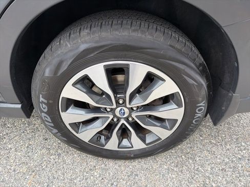 Used 2023 Subaru Outback Touring XT image 16