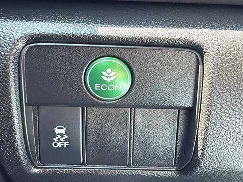 Used 2016 Honda Accord Sport image 20