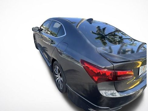 Used 2015 Acura TLX w/ Technology Package FWD image 4
