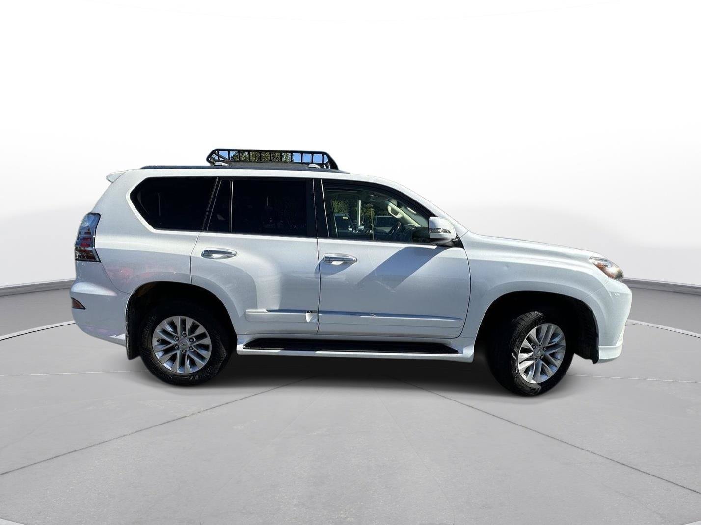 Used 2015 Lexus GX 460 w/ Premium Package AWD/4WD image 5