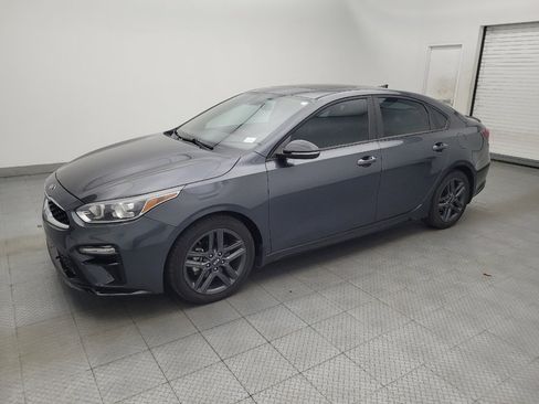 Used 2020 Kia Forte GT-Line w/ GT-Line Premium Package FWD image 2