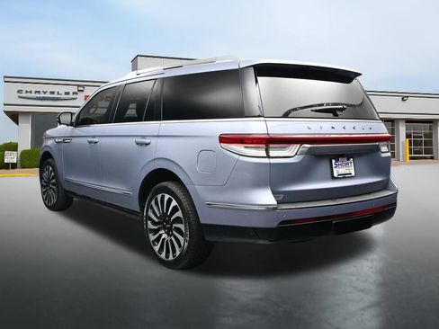 Used 2024 Lincoln Navigator Black Label AWD/4WD image 3