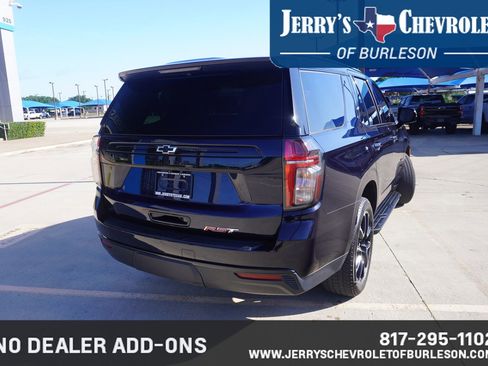 Used 2024 Chevrolet Tahoe RST w/ Luxury Package RWD image 5