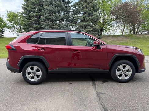 Used 2021 Toyota RAV4 XLE w/ XLE Grade Weather Package AWD/4WD image 2
