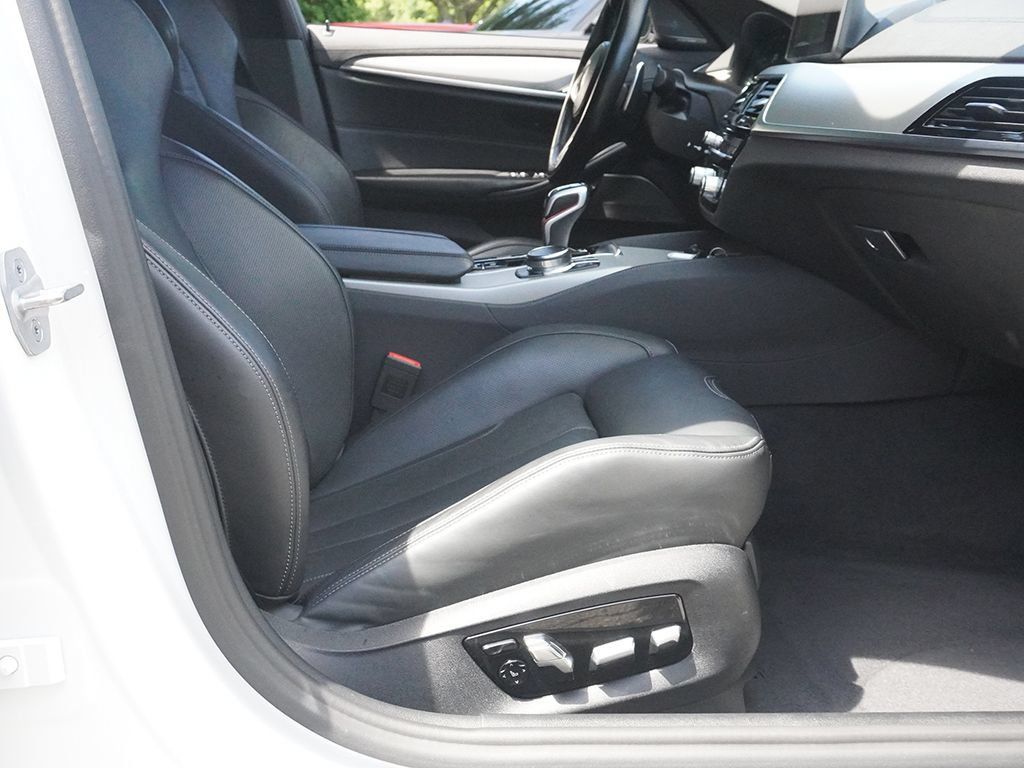 Used 2023 BMW M5 w/ Executive Package AWD/4WD image 29