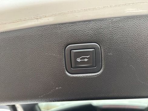 Used 2023 Chevrolet Blazer LT w/ Convenience Package image 36