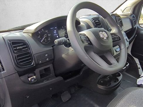 New 2026 RAM ProMaster 2500 w/ Convenience Group image 3