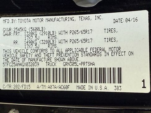 Used 2016 Toyota Tacoma TRD Sport image 43