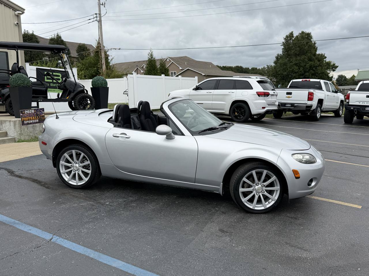 Used 2007 MAZDA MX-5 Miata Touring RWD image 4