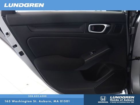 Used 2023 Honda Civic Sport image 11