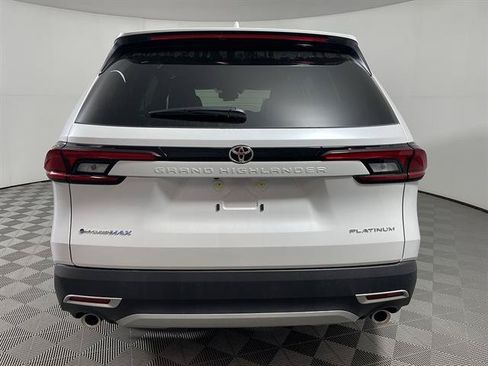 New 2026 Toyota Grand Highlander AWD Hybrid image 6