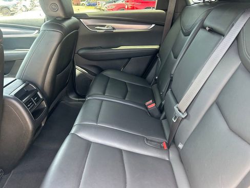 Used 2022 Cadillac XT5 Luxury FWD image 15