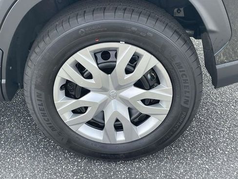 Used 2026 Toyota Corolla Cross L FWD image 7