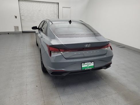 Used 2021 Hyundai Elantra SEL w/ Convenience Package FWD image 6