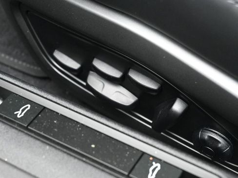 Used 2025 Porsche 911 Carrera T image 14