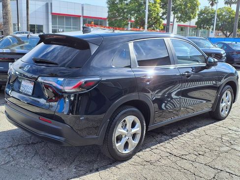 Used 2024 Honda HR-V LX image 4