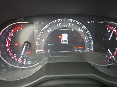 Certified 2024 Toyota RAV4 LE FWD image 14