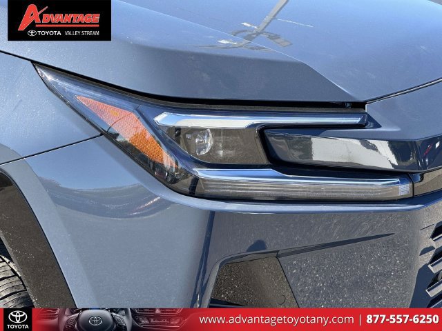 Used 2026 Toyota RAV4 SE w/ Convenience Package AWD/4WD image 13