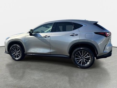 Used 2023 Lexus NX 350 AWD image 3