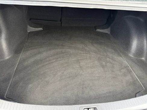 Used 2024 Toyota Corolla LE FWD image 23