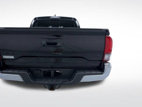 Certified 2023 Toyota Tacoma SR5 w/ SX Package AWD/4WD image 7