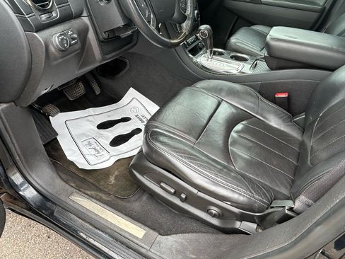 Used 2013 Buick Enclave Leather FWD image 10