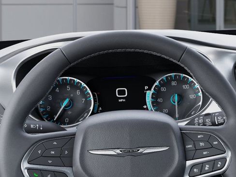 New 2026 Chrysler Pacifica Limited image 17