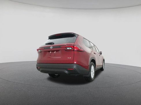 New 2026 Toyota Grand Highlander XLE image 24