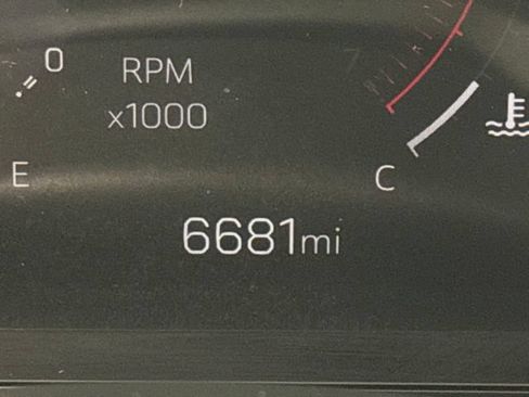 Used 2026 GMC Terrain AT4 w/ Convenience Package III AWD/4WD image 30