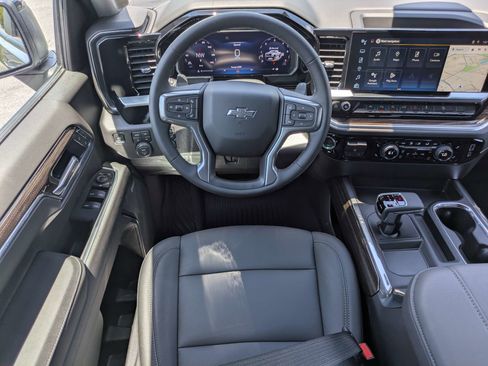 New 2026 Chevrolet Silverado 1500 LT Trail Boss w/ LT Trail Boss Premium Package AWD/4WD image 4